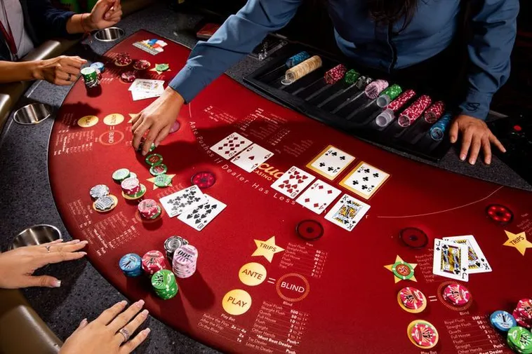 Khám Phá Xì Tố Tại Dafabet Hấp Dẫn Nhất 2025 2 Khám Phá Xì Tố Tại Dafabet Hấp Dẫn Nhất 2025